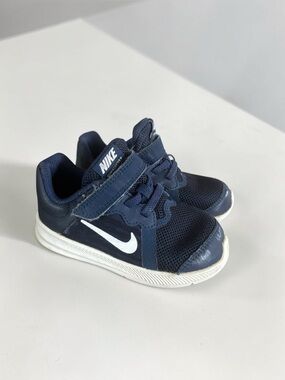Nike Downshifter 8 Toddler Navy Mesh Sneakers Size 7C